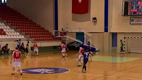 BAÜN Rektörlük kupasını Hastane futbol takımı kazandı