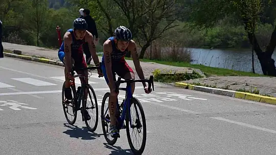BAÜN, Triatlon İl Birinciliği müsabakalarına ev sahipliği yaptı