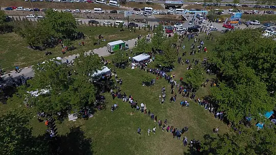 Bigadiç'te binlerce vatandaş festivalde bir araya geldi