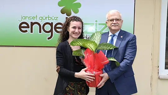 Burhaniye' de Başkan Deveciler, engellileri yalnız bırakmadı