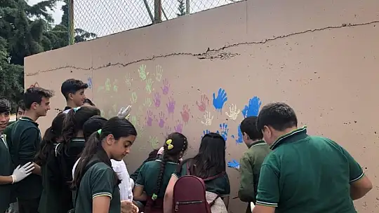 Burhaniye'de ' Down Eliyle yeşillensin Dünya' projesi hayata geçirildi