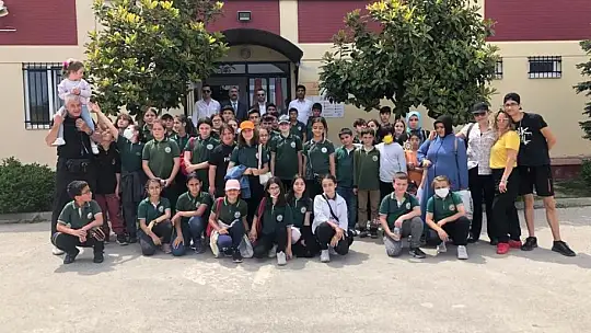 Burhaniye'de ' Down Eliyle yeşillensin Dünya' projesi hayata geçirildi