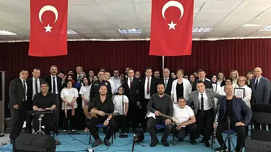 Burhaniye'de Kaymakam Memiş, engellilerle bir araya geldi