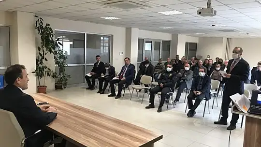Burhaniye'de muhtarlara hizmet içi eğitim toplantısı