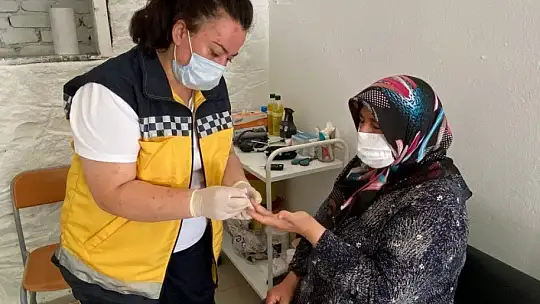 Burhaniye'de sağlık kabinleri açıldı