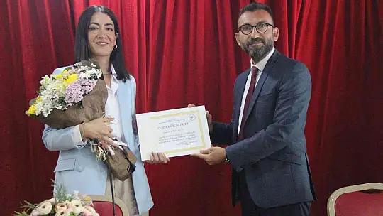 Burhaniye'de Yeni Nesil İnsan Kaynakları söyleşisi düzenlendi