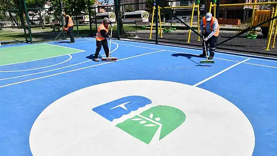 Büyükşehir, şehre yeni spor sahaları kazandırıyor