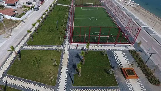 Büyükşehir, şehre yeni spor sahaları kazandırıyor