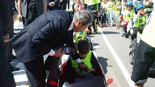 Çocuklara trafik eğitimi verildi