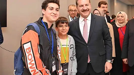 Dijital Gençlik Merkezi açıldı