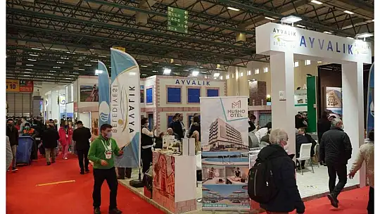 Dünya'nın en büyük turizm fuarlarından EMITT 25. kez kapılarını açtı