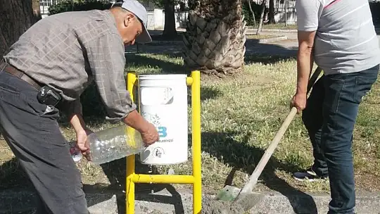 Edremit'te örnek muhtar: 'Sorun nerede ise muhtar ve azalarımız orada'