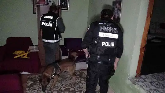 Edremit'te polisten suça ve suçluya geçit yok