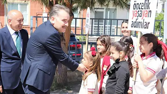 Edremit'te Trafik ve İlkyardım Haftası Kutlandı