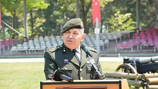 Engelli gençler çakı gibi asker oldu