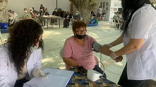 Erdek'te vatandaşa sağlık kontrolü