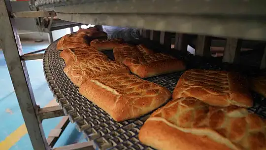 Fırıntaş'ta 3 vardiya 24 saat üretim