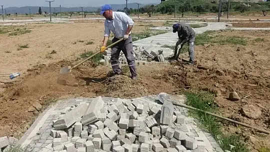 Gömeç'te yaz sezonuna hazırlık çalışmaları hızla devam ediyor
