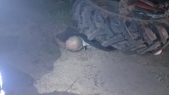 Gönen'de traktör altında kalan vatandaş vefat etti