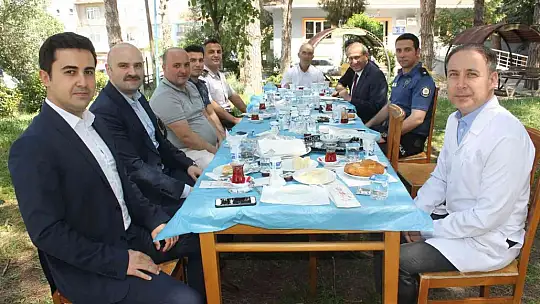 Hastane personelinden geleneksel lokma hayrı