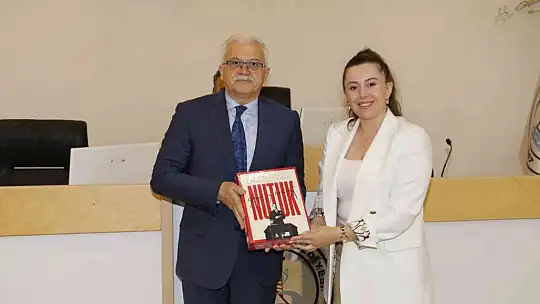 İBB'den Burhaniye'ye bilgi desteği