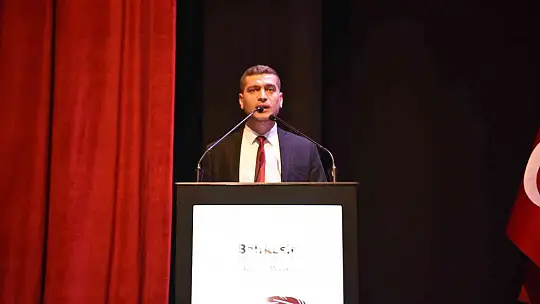 İlk ders Prof. Dr. Nurullah Genç'ten