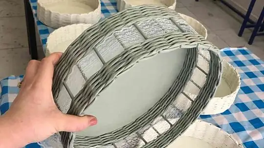 İvrindi'de Maharetli Eller'de üretim devam ediyor