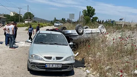 Kepsut'ta trafik kazası: 2 yaralı