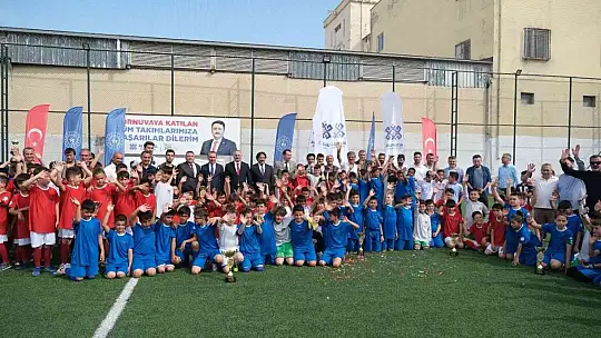 Minik kramponlarda şampiyon Burhan Erdayı