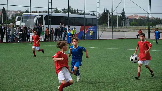 Minik kramponlarda şampiyon Burhan Erdayı