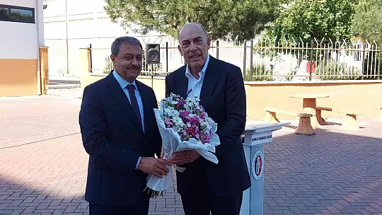Muhtar Kent'ten Ayvalık'a STEM atölyesi