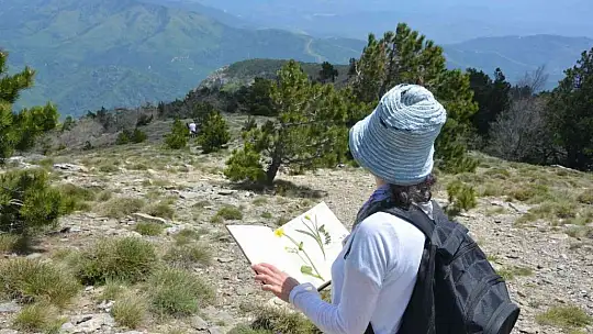 Nitelikli ve kaliteli teknikerler olmak için dağlarda eğitim görüyorlar