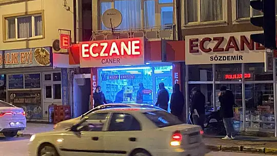 (ÖZEL) Balıkesir'de nöbetçi eczane çilesi