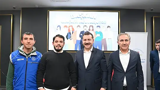 (Özel) Gençler Yücel Hocalarıyla buluştu