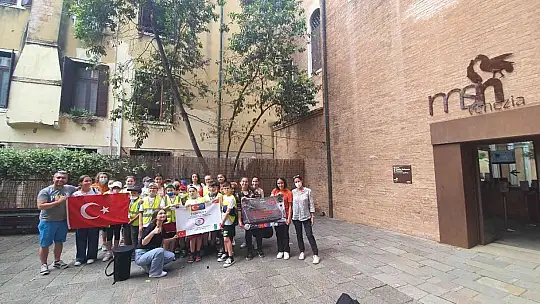 (Özel) İtalya'da Türk ritmi resitali