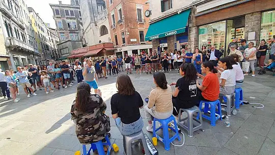 (Özel) İtalya'da Türk ritmi resitali