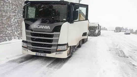 Sındırgı-Akhisar yolunda zincir zorunluluğu