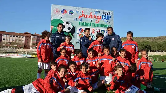 Sındırgı Cup Ege Bölgesi Futbol Turnuvası gerçekleşti