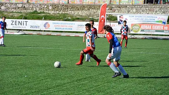 Sındırgı Cup Ege Bölgesi Futbol Turnuvası gerçekleşti