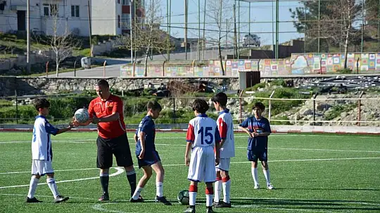 Sındırgı Cup Ege Bölgesi Futbol Turnuvası gerçekleşti