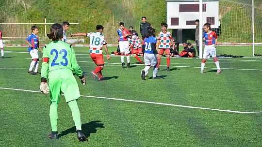 Sındırgı Cup Ege Bölgesi Futbol Turnuvası gerçekleşti