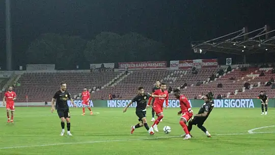 Spor Toto 1. Lig: Balıkesirspor: 1 - Ümraniyespor: 2