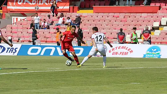 Spor Toto 1. Lig: Balıkesirspor: 1 - Bandırmaspor: 5