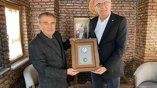 TVF Başkanı Üstündağ, Bigadiç'te ziyaretlerde bulundu