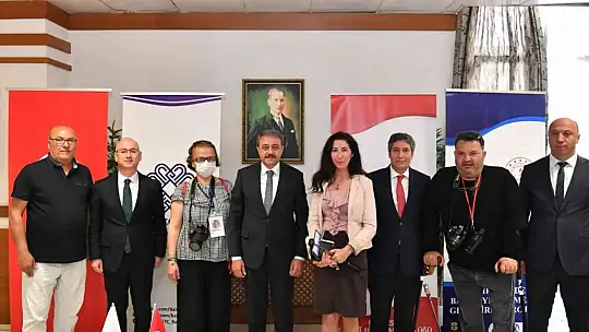 Vali Şıldak: 'Ayvalık'ta Fen Lisesi fikrini destekliyorum'