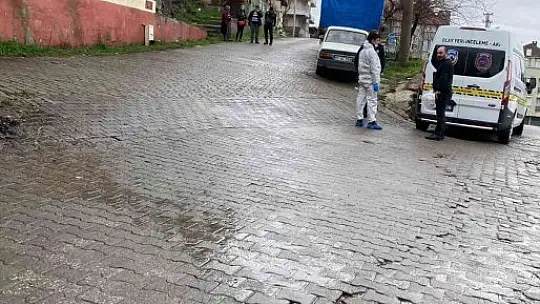 Yalnız yaşayan adam ölü bulundu