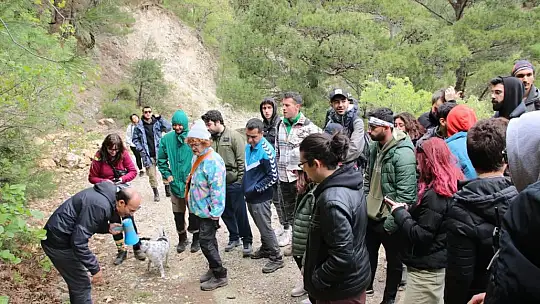 Yıldız Teknik Üniversiteli  gençlerden Kazdağlarına bilimsel gezi