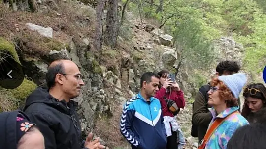 Yıldız Teknik Üniversiteli  gençlerden Kazdağlarına bilimsel gezi