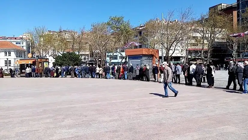 Bandırma'da Fırıntaş pidesine yoğun ilgi
