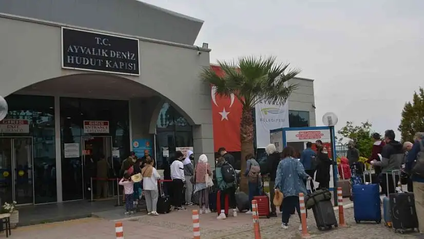 Türk turistlerden Yunan adalarına bayram yoğunluğu
